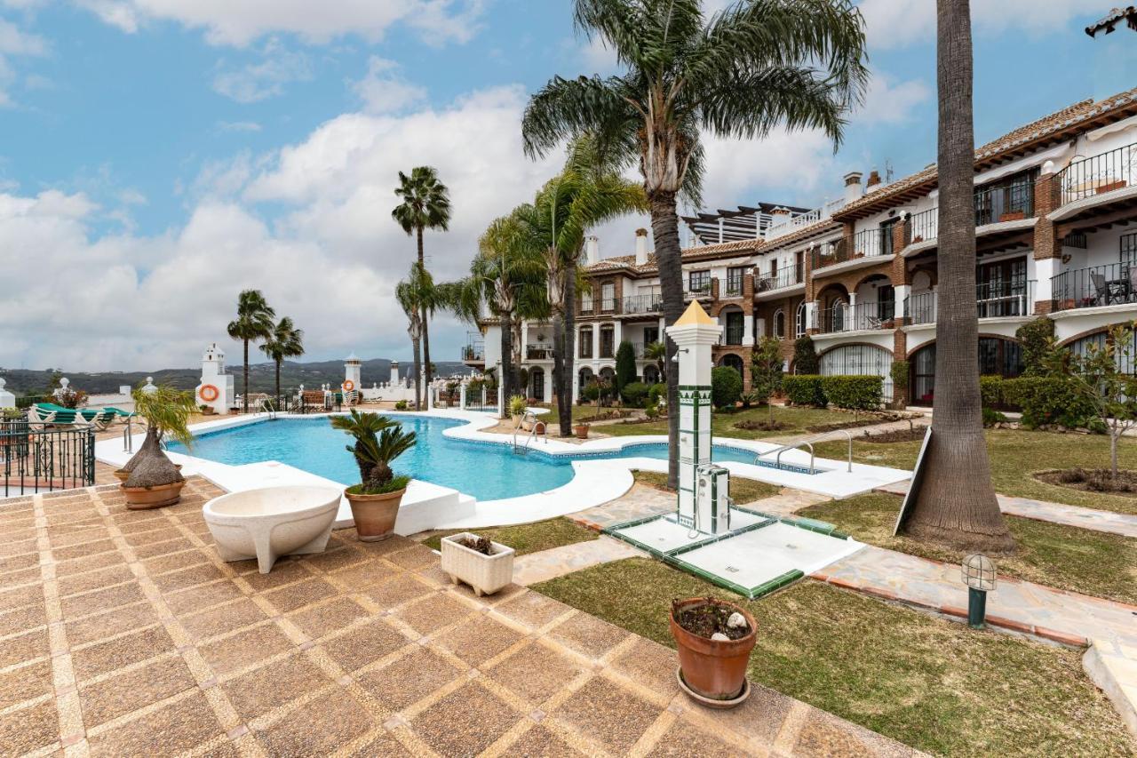 Malagasuite Mijas Golf Panoramic Views フエンヒロラ エクステリア 写真